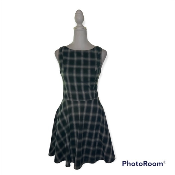 Line and Dot Metis Tartan A-Line Dress Size XS - Picture 3 of 6